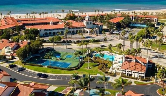 Stunning Townhome Between Malibu and Santa Barbara across from the beach!