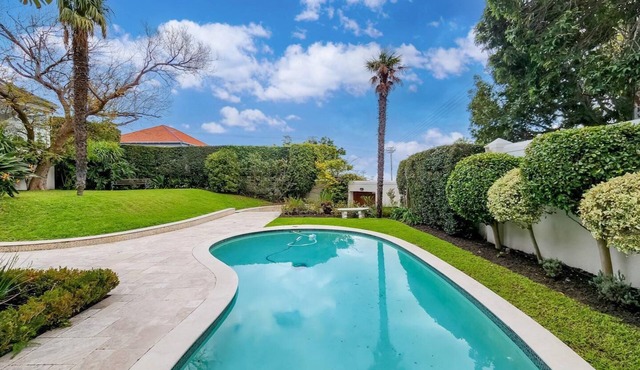 Stylish 4-Bed Fresnaye Home, Breathtaking Atlantic Views- JGM Property rental