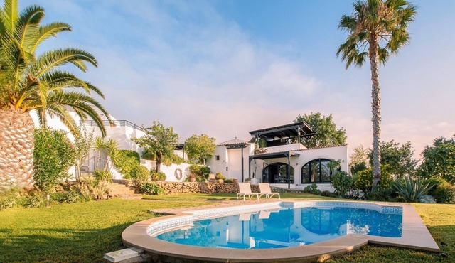 Suite Swimming Pool Quinta da Eira 140 years old