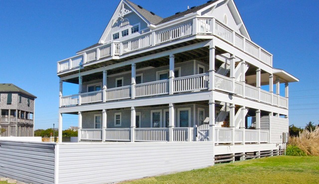 SUMMER SAVINGS - Semi-Soundfront Dog Friendly w/Pool, Hot Tub, Cmty Boat Ramp