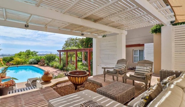 Sunny oasis of well-being in a secure estate