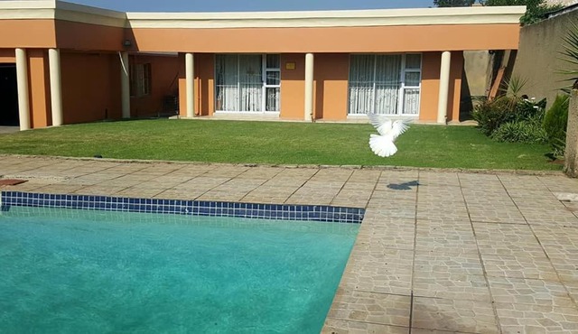 SunSet West Self Catering Maraisburg Roodepoort