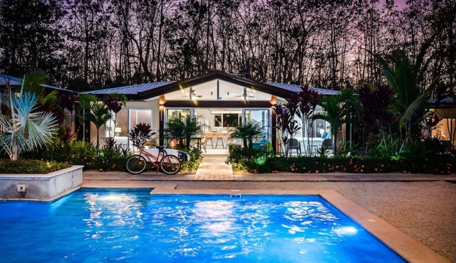 Surfer`s Heaven - Modern, new home, close to beach