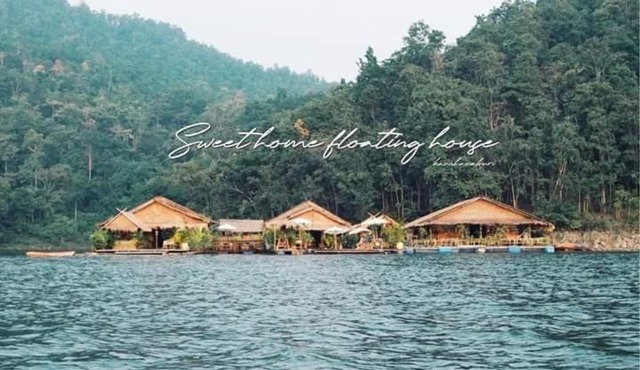 Sweet Home Floating House