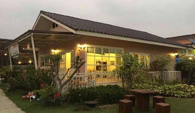 Sweet Mango Resort