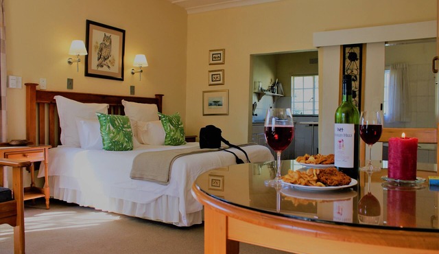 Sweet Thorn Tree Spacious cottage for 2 people with great terrace!