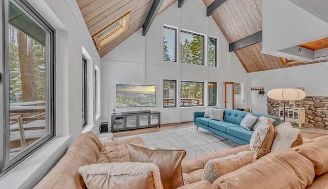 Tahoe City Vacation Rental with Fireplace and Deck