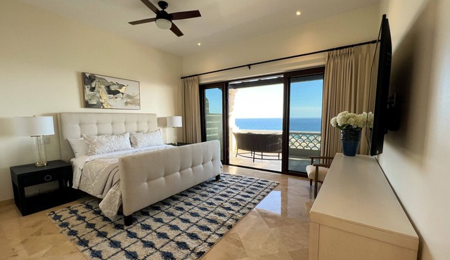Tastefully ocean view condo 2 bedroom, 2.5 bathroom Fitness Center included