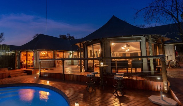 Tau Game Lodge