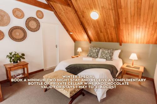 The Attic - Deluxe Leisure Loft
