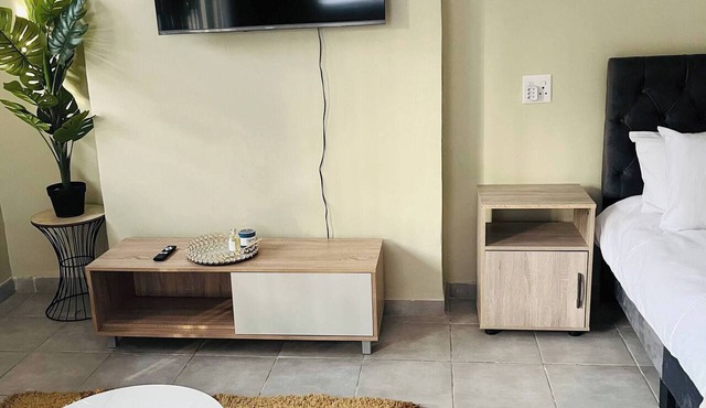 The Corner Nest at Constantia Kloof with backup Wi-Fi
