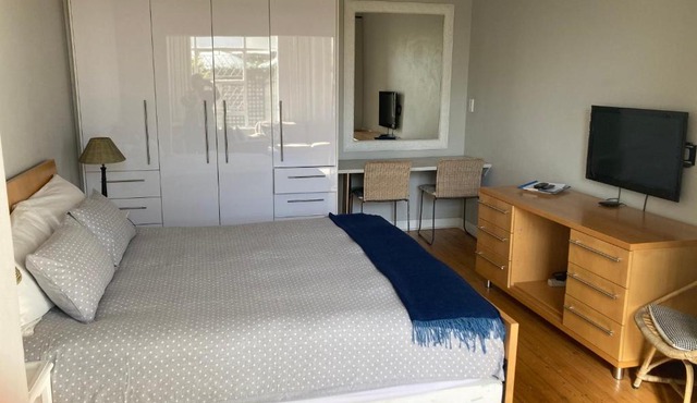The Fox Hole