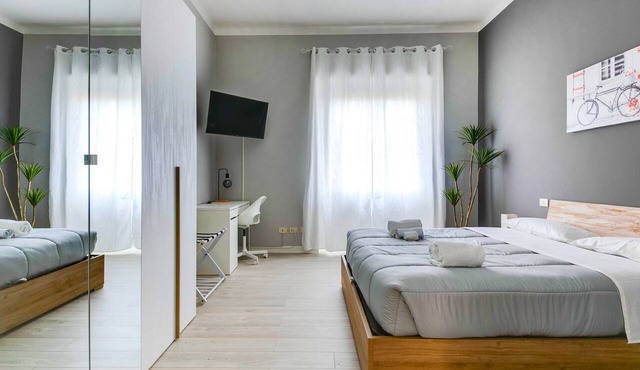 ⭐️⭐️⭐️⭐️⭐️ THE GARDEN - Old Town - Free Parking + Wi-Fi