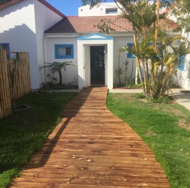 The Green Palm Cottage