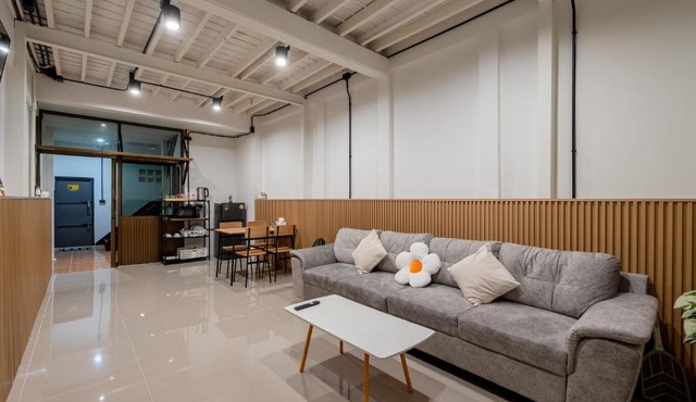 The house chinatown 3BR