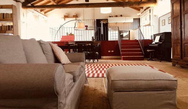 The house in the fields Loft