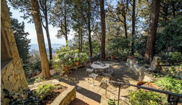 The House in the Woods - Fiesole