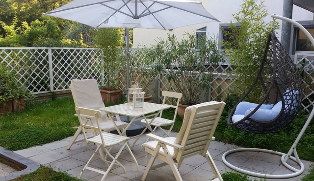 The Little Garden, Studio apt., private garden and car park Airport+Ducati