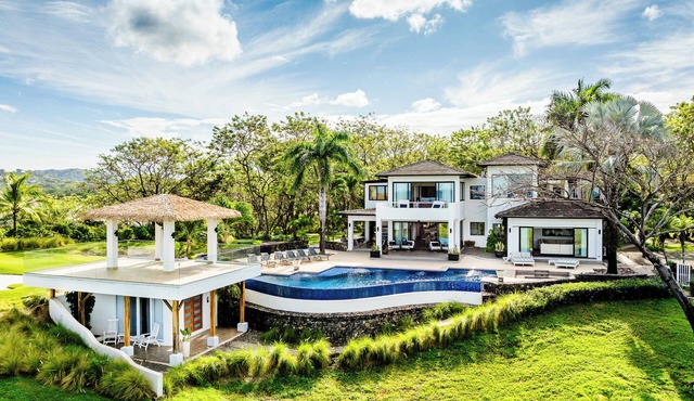 The Point Luxury Villa, Tamarindo
