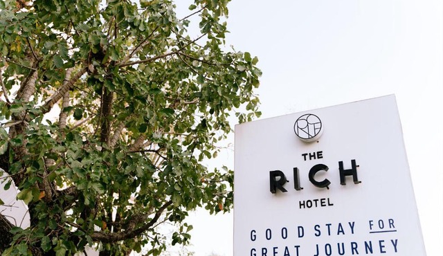 The Rich Hotel