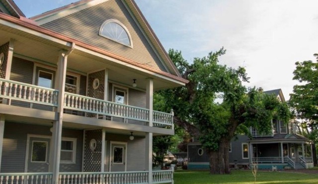 The Shelby Inn