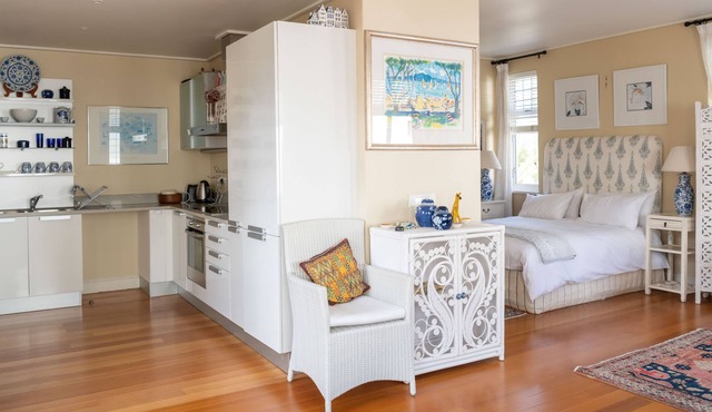 The Studio at the Majestic, Kalk Bay