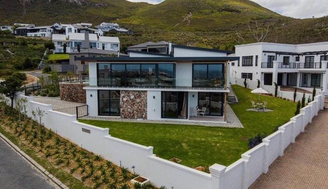 The View, Apartment, with magnificent sea view