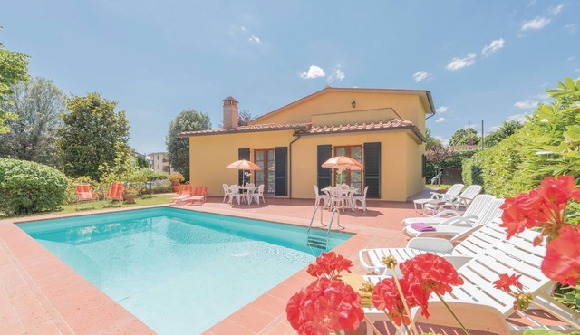 This modern and spacious vacation villa with large garden and private pool is located in the residen