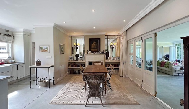 THISTLE HOUSE, FERNWOOD ESTATE , NEWLANDS CAPE TOWN