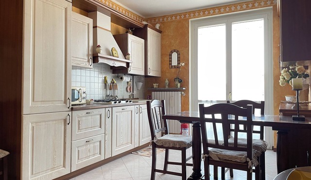 Tiny House - One Bedroom Apartment, Sleeps 2