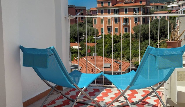 Top floor with a spacious terrace, parking space, air conditioning, and an elevator