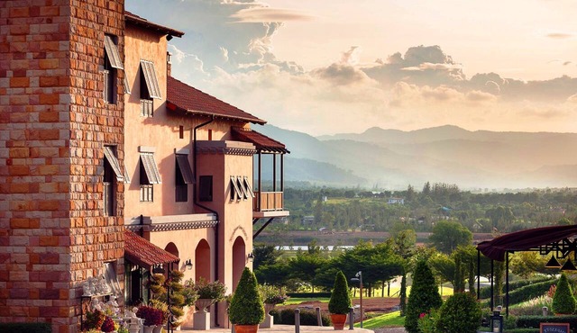 Town Square Suites by Toscana Valley