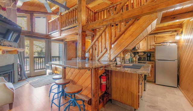 Tramway Loft Cozy Stay for 4