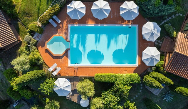 TULIPANO, 2 bedrooms apartment with swimming pool