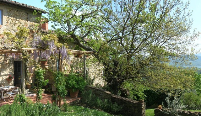 Tuscan Farmhouse, beautifully restored with garden, close to Florence.