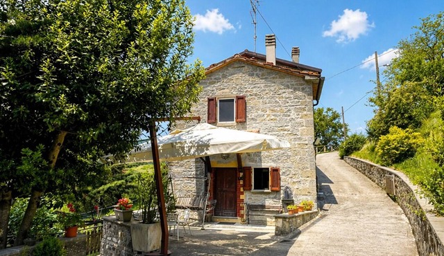Tuscan House in the Green