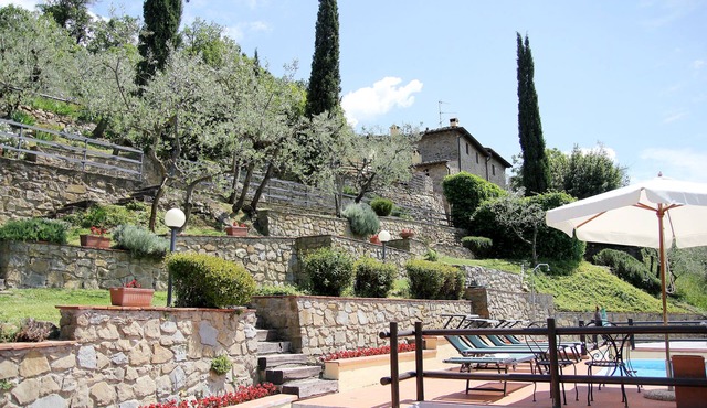 Tuscan villa in the Chianti hills