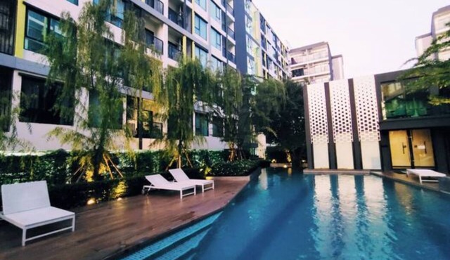 two-bedroom apartment/monthly rent can use swimming pool and gym