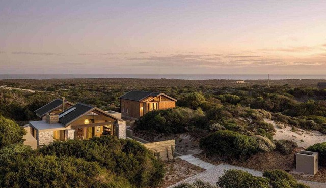 Two Luxury Cabins in Private Beach and Fynbos Estate