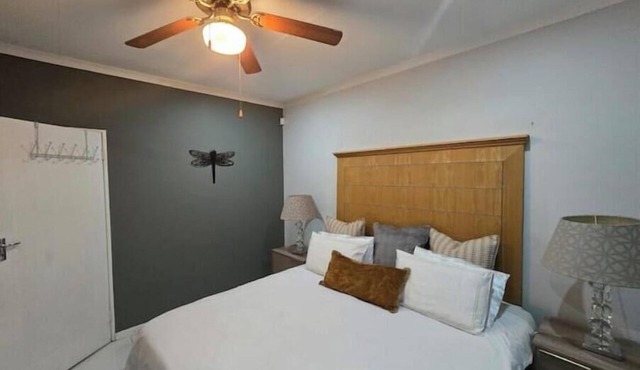 uBuhle - 2 bed with shared full bathroom