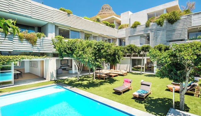 Unforgettable Fresnaye Sea View Villa Disa House