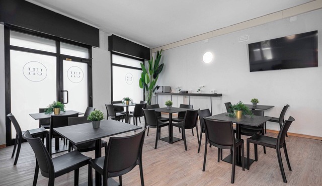Urban Hotel