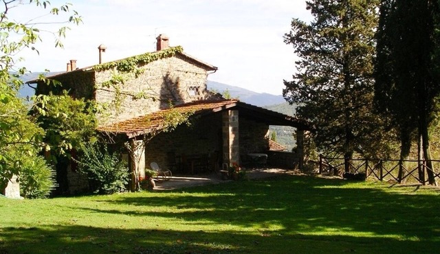 Vacation Among the Vineyards - LA LOGGIA