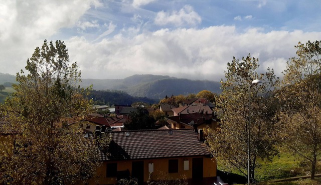 Vacation Home "Bruscoli" with Mountain View, Whirlpool & 3 Private Terraces