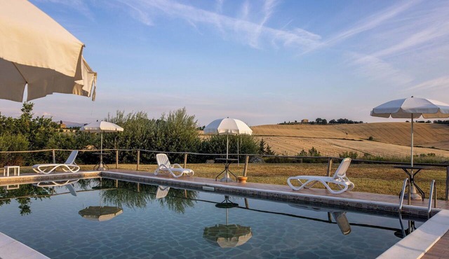 Vacation Home in Perugia with 1 bedrooms sleeps 4