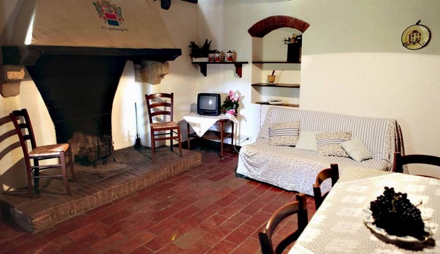 Vacation in a former monastery from the 14th century - Apartment Torre