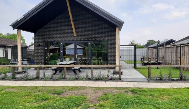 Vacation villa Scooby-doo with sauna and 10 minutes from the beach