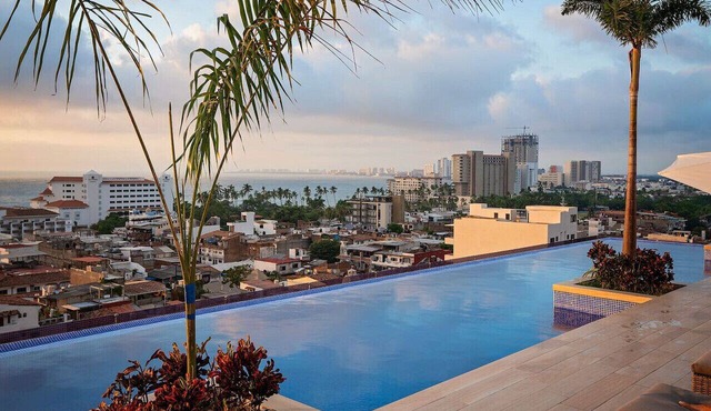 Vallarta Sunset Condo with Pool