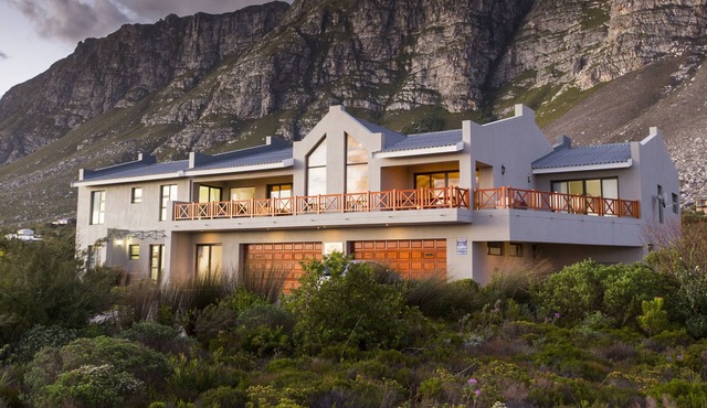 Van Den Berg's Guesthouse