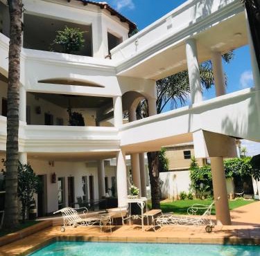 Vardos Lifestyle Guest House